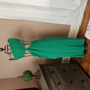 ⚡️NWOT off shoulder side cut out Maxi resort wear dress green sz small